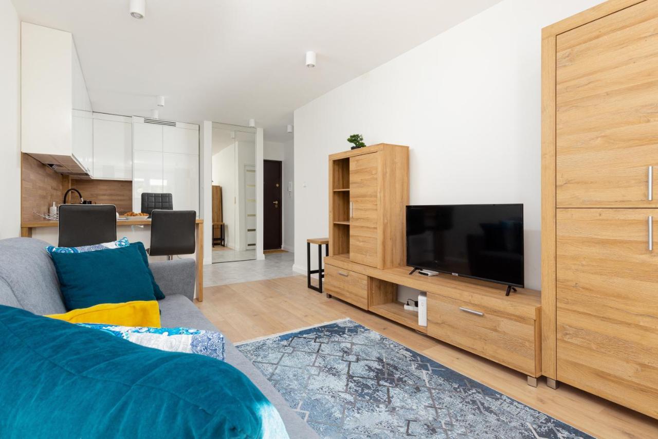 Apartments City Center Ochota By Noclegi Renters Varsavia Esterno foto